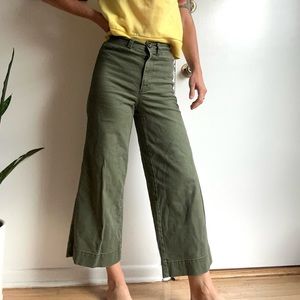 Cropped army green Madewell wide leg pant